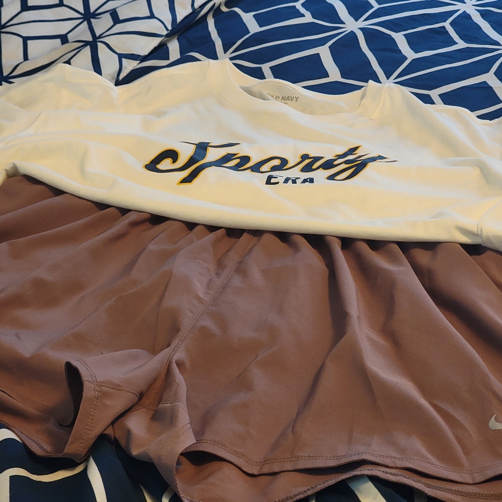 NIKE SHORT (XL)